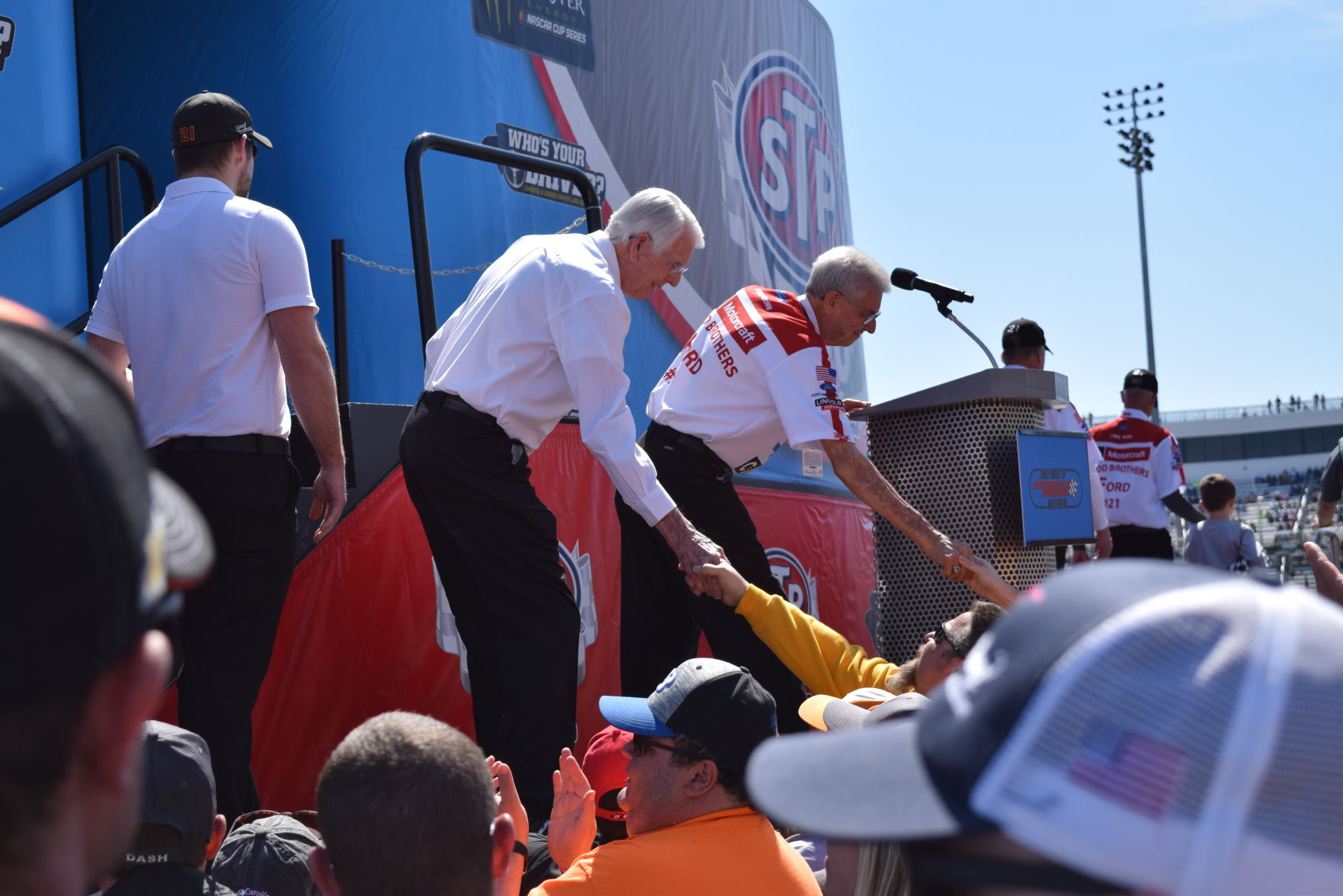 STP 500 Wood Brothers stage